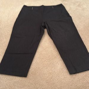 Ladies JM Collection XL Pull Up capri dress pants  preowned